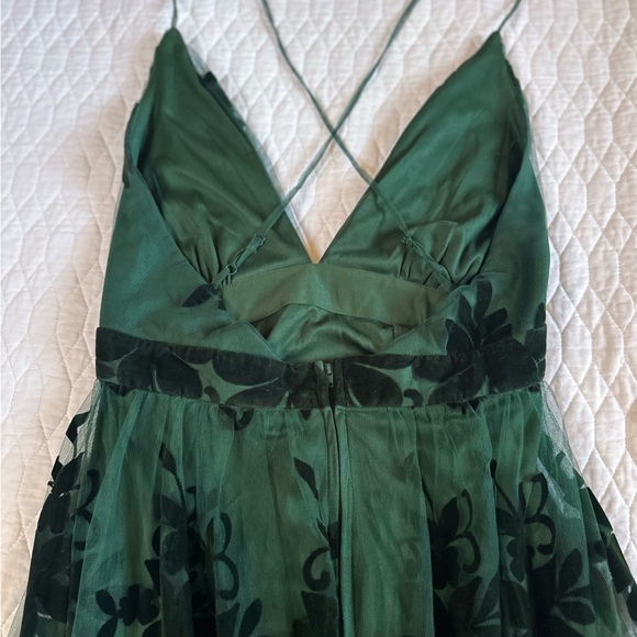 Windsor Morgan Formal Flocked Velvet Dress - Picture 8 of 11